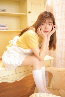 穿成女儿奴大佬的前妻